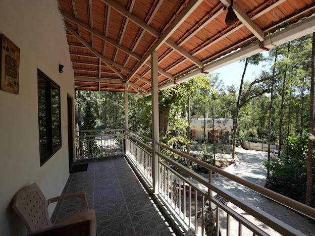 Silver Springs Homestay Chickmagalur Chikmagalūr Extérieur photo