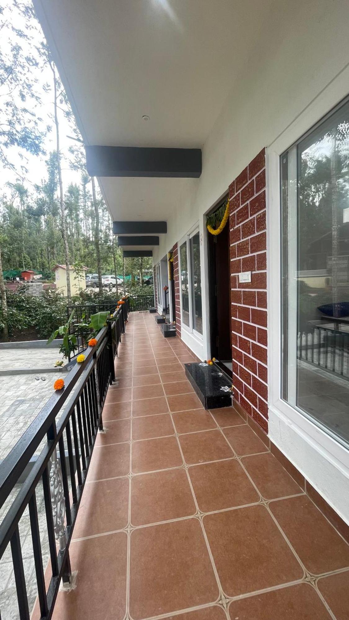 Silver Springs Homestay Chickmagalur Chikmagalūr Extérieur photo